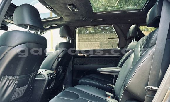 Dieundeu Imported Hyundai Santa Fe Silver Auto in Dakar in Dakar Dieundeu Imported Hyundai Santa Fe Silver Auto in Dakar in Dakar