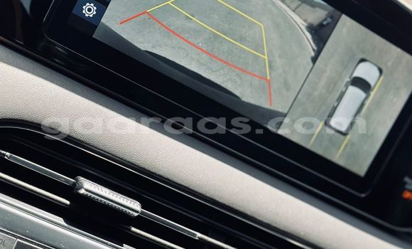 Dieundeu Imported Hyundai Santa Fe Silver Auto in Dakar in Dakar Dieundeu Imported Hyundai Santa Fe Silver Auto in Dakar in Dakar