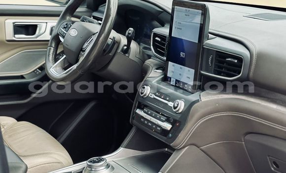 Buy Import Ford Explorer Blue Car in Dakar in Dakar Buy Import Ford Explorer Blue Car in Dakar in Dakar