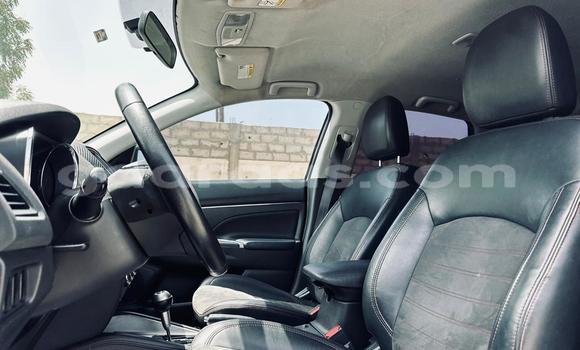 Buy Import Mitsubishi Outlander Silver Car in Dakar in Dakar Buy Import Mitsubishi Outlander Silver Car in Dakar in Dakar