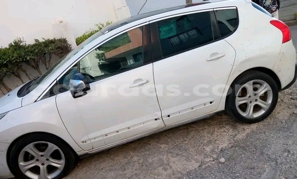 Acheter Occasion Voiture BMW 2er Blanc à Dakar, Dakar Acheter Occasion Voiture BMW 2er Blanc à Dakar, Dakar