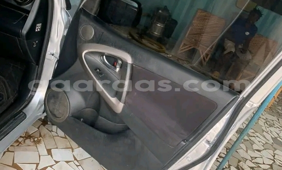 Acheter Occasion Voiture Toyota RAV4 Other à Dakar, Dakar Acheter Occasion Voiture Toyota RAV4 Other à Dakar, Dakar