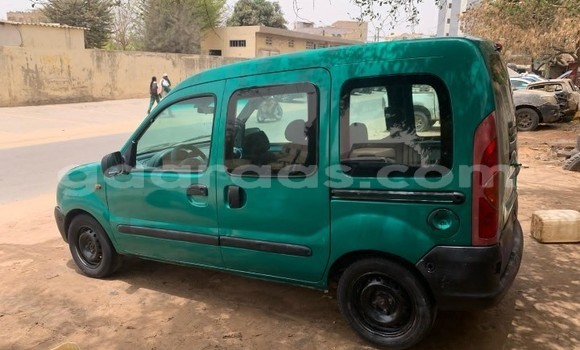 Buy Used Renault Kangoo Green Car in Dakar in Dakar Buy Used Renault Kangoo Green Car in Dakar in Dakar