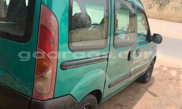Buy Used Renault Kangoo Green Car in Dakar in Dakar Buy Used Renault Kangoo Green Car in Dakar in Dakar