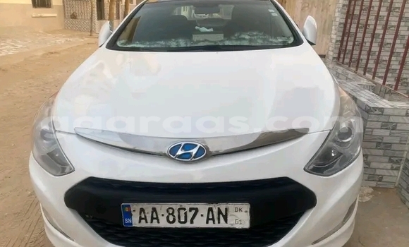 Acheter Occasion Voiture Hyundai Sonata Blanc à Dakar, Dakar Acheter Occasion Voiture Hyundai Sonata Blanc à Dakar, Dakar
