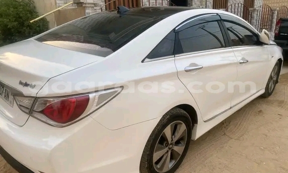 Acheter Occasion Voiture Hyundai Sonata Blanc à Dakar, Dakar Acheter Occasion Voiture Hyundai Sonata Blanc à Dakar, Dakar