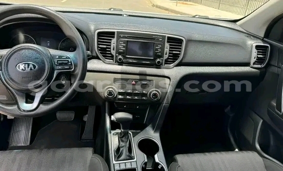 Acheter Occasion Voiture Kia Sportage Blanc à Dakar, Dakar Acheter Occasion Voiture Kia Sportage Blanc à Dakar, Dakar