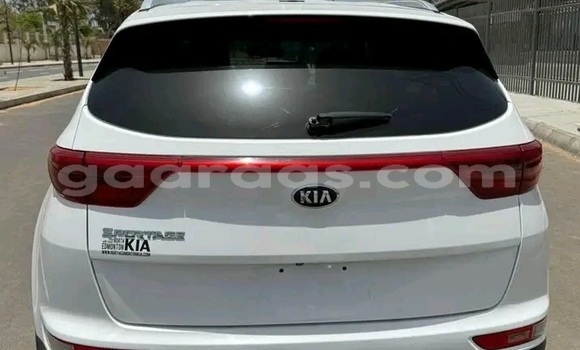 Acheter Occasion Voiture Kia Sportage Blanc à Dakar, Dakar Acheter Occasion Voiture Kia Sportage Blanc à Dakar, Dakar