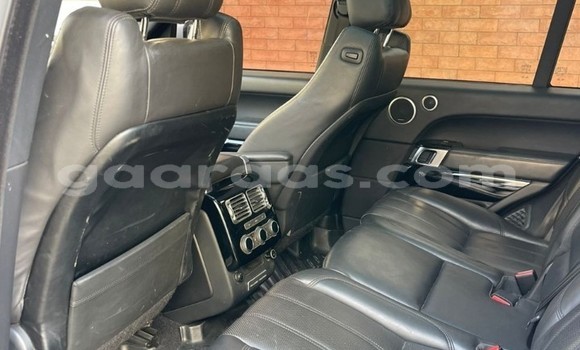 Acheter Occasion Voiture Land Rover Range Rover Vogue Blanc à Dakar, Dakar Acheter Occasion Voiture Land Rover Range Rover Vogue Blanc à Dakar, Dakar