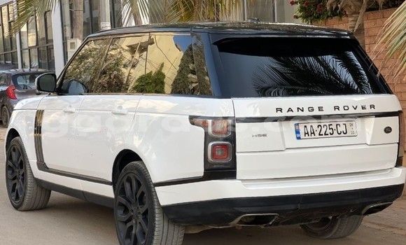 Acheter Occasion Voiture Land Rover Range Rover Vogue Blanc à Dakar, Dakar Acheter Occasion Voiture Land Rover Range Rover Vogue Blanc à Dakar, Dakar