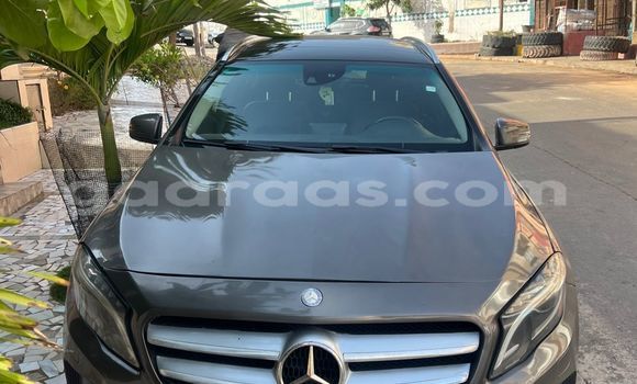 Buy Used Mercedes‒Benz GLA-klasse Silver Car in Dakar in Dakar