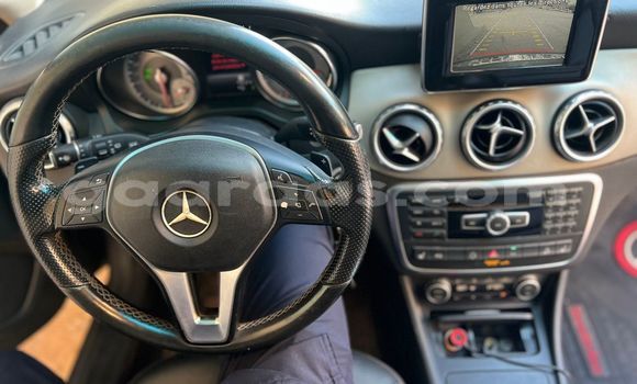 Buy Used Mercedes‒Benz GLA-klasse Silver Car in Dakar in Dakar Buy Used Mercedes‒Benz GLA-klasse Silver Car in Dakar in Dakar