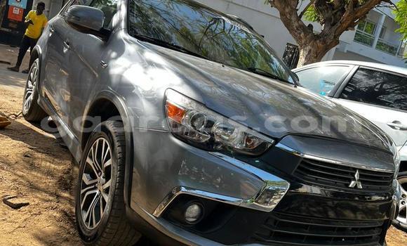 Dieundeu Occasion Mitsubishi Outlander Silver Auto in Dakar in Dakar Dieundeu Occasion Mitsubishi Outlander Silver Auto in Dakar in Dakar