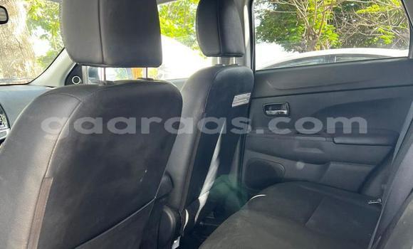 Dieundeu Occasion Mitsubishi Outlander Silver Auto in Dakar in Dakar Dieundeu Occasion Mitsubishi Outlander Silver Auto in Dakar in Dakar