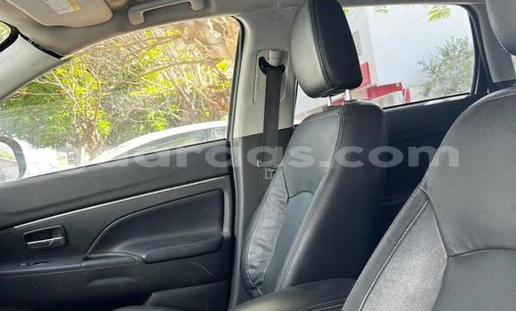 Dieundeu Occasion Mitsubishi Outlander Silver Auto in Dakar in Dakar Dieundeu Occasion Mitsubishi Outlander Silver Auto in Dakar in Dakar