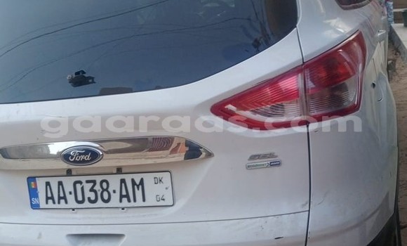 Acheter Occasion Voiture Ford Escape Blanc à Dakar, Dakar Acheter Occasion Voiture Ford Escape Blanc à Dakar, Dakar