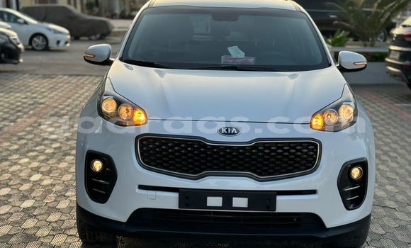 Acheter Import Voiture Kia Sportage Blanc à Dakar, Dakar Acheter Import Voiture Kia Sportage Blanc à Dakar, Dakar