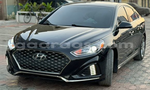 Acheter Import Voiture Hyundai Sonata Noir à Dakar, Dakar
