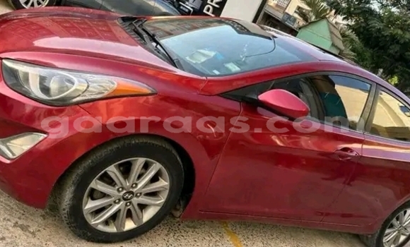 Dieundeu Occasion Hyundai Elantra Red Auto in Dakar in Dakar