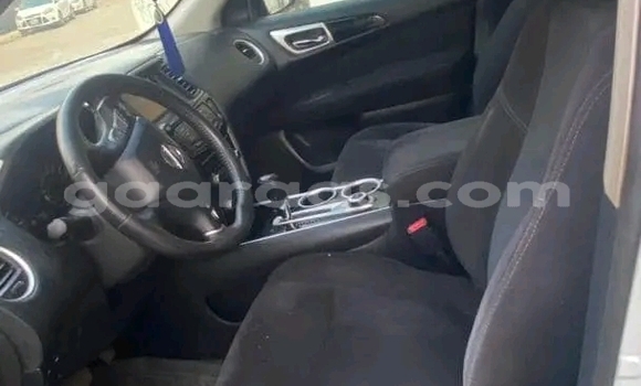 Dieundeu Occasion Nissan Pathfinder Other Auto in Dakar in Dakar Dieundeu Occasion Nissan Pathfinder Other Auto in Dakar in Dakar