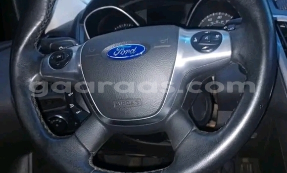 Dieundeu Occasion Ford Focus Red Auto in Dakar in Dakar Dieundeu Occasion Ford Focus Red Auto in Dakar in Dakar