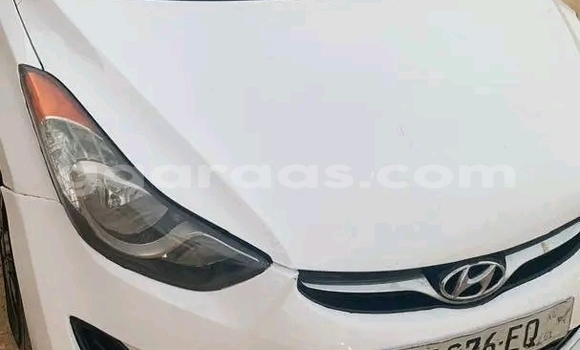 Buy Used Hyundai Elantra White Car in Dakar in Dakar Buy Used Hyundai Elantra White Car in Dakar in Dakar
