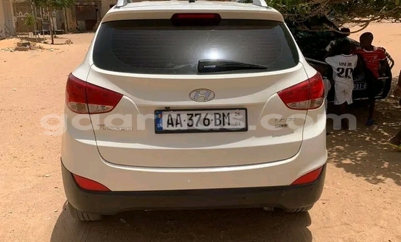 Acheter Occasion Voiture Hyundai Tucson Blanc à Dahra, Louga