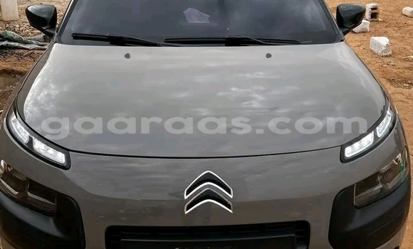 Acheter Occasion Voiture BMW 2er Grand Tourer Noir à Dakar, Dakar Acheter Occasion Voiture BMW 2er Grand Tourer Noir à Dakar, Dakar