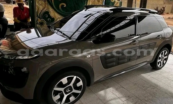 Acheter Occasion Voiture BMW 2er Grand Tourer Noir à Dakar, Dakar Acheter Occasion Voiture BMW 2er Grand Tourer Noir à Dakar, Dakar