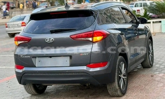 Acheter Occasion Voiture Hyundai Tucson Noir à Dakar, Dakar Acheter Occasion Voiture Hyundai Tucson Noir à Dakar, Dakar