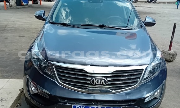 Dieundeu Occasion Kia Sportage Blue Auto in Dakar in Dakar