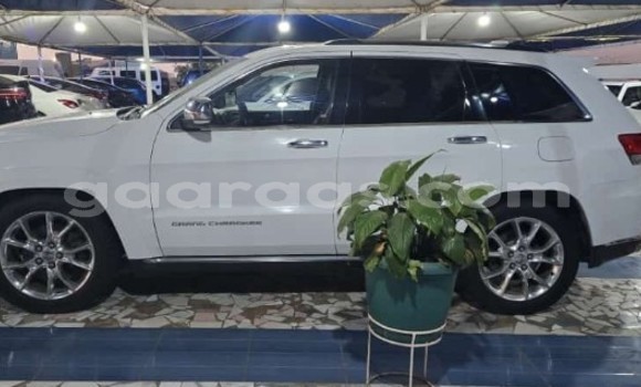 Acheter Occasion Voiture Jeep Grand Cherokee Blanc à Dakar, Dakar Acheter Occasion Voiture Jeep Grand Cherokee Blanc à Dakar, Dakar
