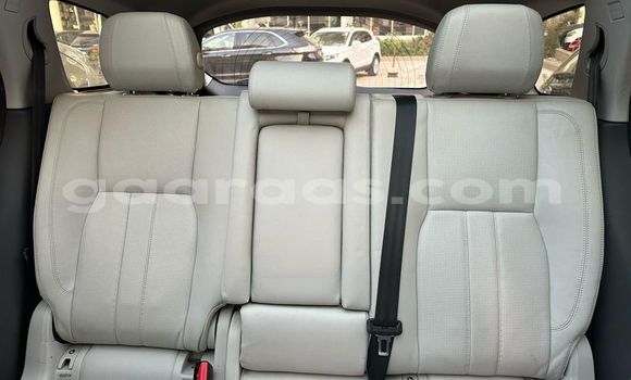 Dieundeu Occasion Range Rover Range Rover Silver Auto in Dakar in Dakar Dieundeu Occasion Range Rover Range Rover Silver Auto in Dakar in Dakar