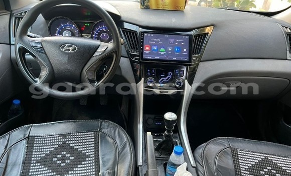 Buy Used Hyundai Sonata White Car in Dakar in Dakar Buy Used Hyundai Sonata White Car in Dakar in Dakar