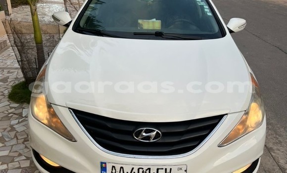 Buy Used Hyundai Sonata White Car in Dakar in Dakar Buy Used Hyundai Sonata White Car in Dakar in Dakar