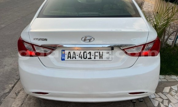 Buy Used Hyundai Sonata White Car in Dakar in Dakar Buy Used Hyundai Sonata White Car in Dakar in Dakar