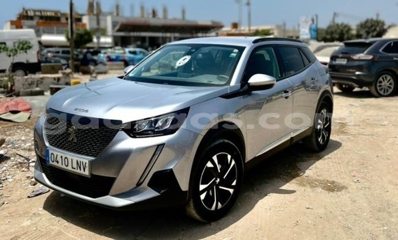 Dieundeu Occasion Peugeot 2008 Silver Auto in Dakar in Dakar Dieundeu Occasion Peugeot 2008 Silver Auto in Dakar in Dakar