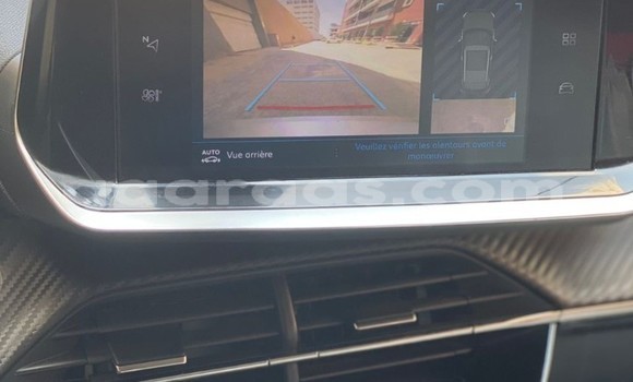 Dieundeu Occasion Peugeot 2008 Silver Auto in Dakar in Dakar Dieundeu Occasion Peugeot 2008 Silver Auto in Dakar in Dakar