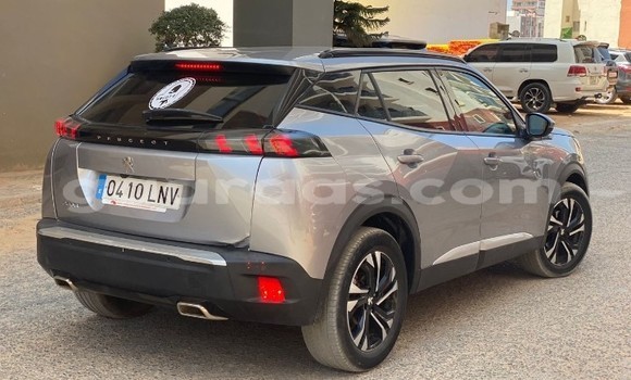 Dieundeu Occasion Peugeot 2008 Silver Auto in Dakar in Dakar Dieundeu Occasion Peugeot 2008 Silver Auto in Dakar in Dakar