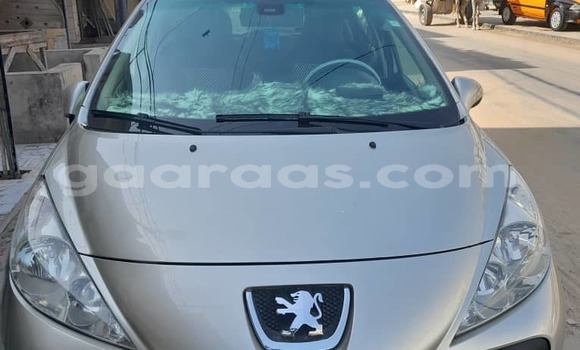 Buy Used Peugeot 207 Beige Car in Dakar in Dakar