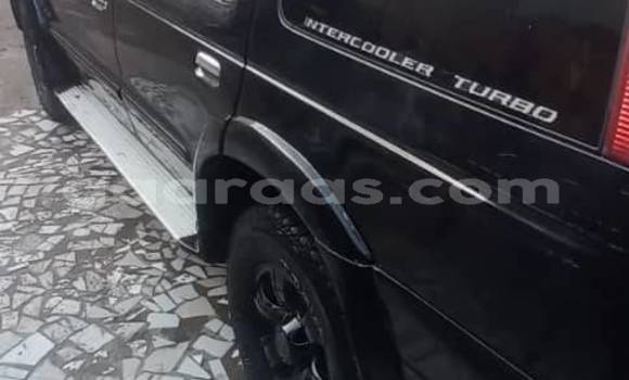 Acheter Occasion Voiture Ford Escape Noir à Dakar, Dakar Acheter Occasion Voiture Ford Escape Noir à Dakar, Dakar