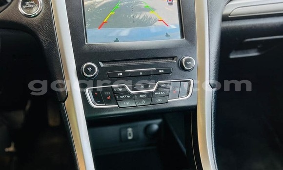 Acheter Occasion Voiture Ford Fusion Blanc à Dakar, Dakar Acheter Occasion Voiture Ford Fusion Blanc à Dakar, Dakar