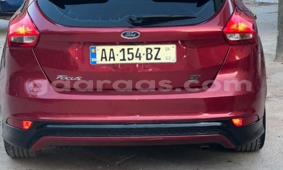 Acheter Occasion Voiture Ford Focus Rouge à Dakar, Dakar Acheter Occasion Voiture Ford Focus Rouge à Dakar, Dakar