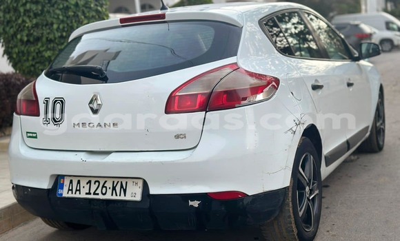 Acheter Occasion Voiture Renault Megane Blanc à Dagana, Saint-Louis Acheter Occasion Voiture Renault Megane Blanc à Dagana, Saint-Louis