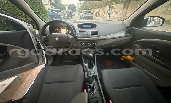 Acheter Occasion Voiture Renault Megane Blanc à Dagana, Saint-Louis Acheter Occasion Voiture Renault Megane Blanc à Dagana, Saint-Louis