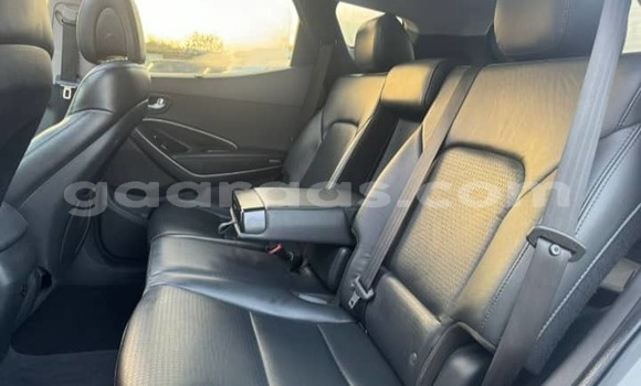 Acheter Occasion Voiture Hyundai Santa Fe Gris à Dakar, Dakar Acheter Occasion Voiture Hyundai Santa Fe Gris à Dakar, Dakar