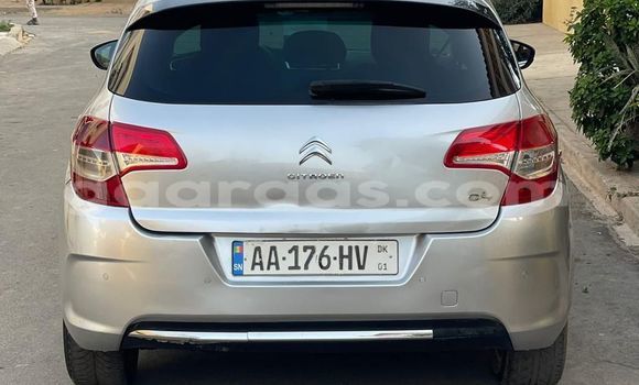 Dieundeu Occasion Citroen C4 Silver Auto in Dakar in Dakar Dieundeu Occasion Citroen C4 Silver Auto in Dakar in Dakar