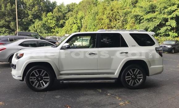 Acheter Occasion Voiture Toyota 4Runner Rouge à Dakar, Dakar Acheter Occasion Voiture Toyota 4Runner Rouge à Dakar, Dakar