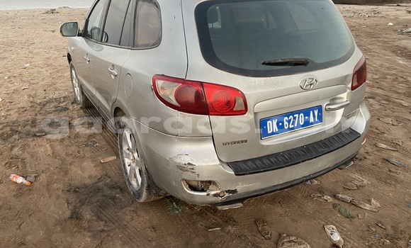 Acheter Occasion Voiture Hyundai Santa Fe Gris à Rufisque, Dakar Acheter Occasion Voiture Hyundai Santa Fe Gris à Rufisque, Dakar