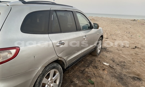 Acheter Occasion Voiture Hyundai Santa Fe Gris à Rufisque, Dakar Acheter Occasion Voiture Hyundai Santa Fe Gris à Rufisque, Dakar